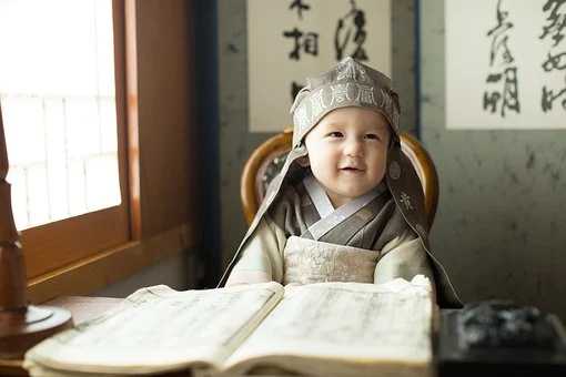 孩子说话大舌头是什么意思？语言训练有用吗？