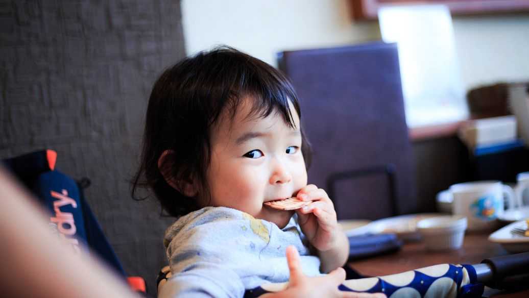孩子大舌头，千挑万选后还是选择了语言矫正