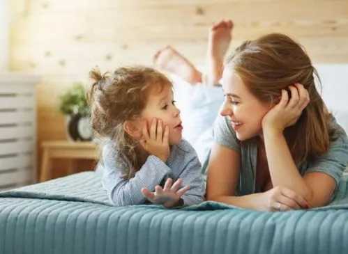 孩子不会说话，是自闭症还是语言发育迟缓？